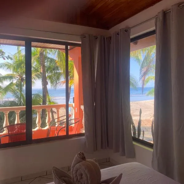 Beach Front Bahia, hotel em Sámara