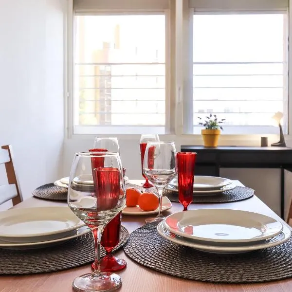 Lisbon Flower 360º - Your Lovely Flat with Pool and Parking, hotel v Lisabonu