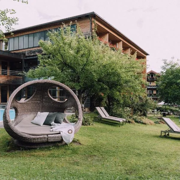 Naturhotel Chesa Valisa, готель у місті Гіршеґґ