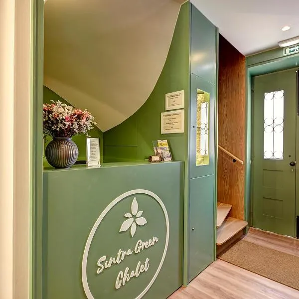 Sintra Green Chalet Bed & Breakfast, отель в Синтре