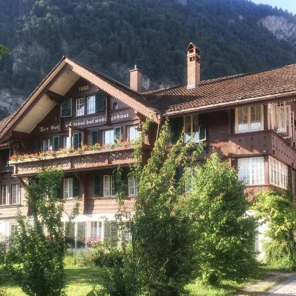 CityChalet historic, hotel v destinaci Interlaken