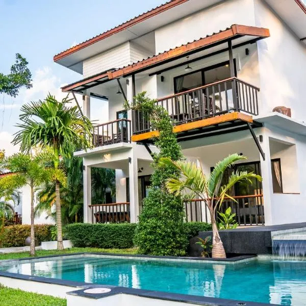 Aqua Suites、Wok Tumのホテル