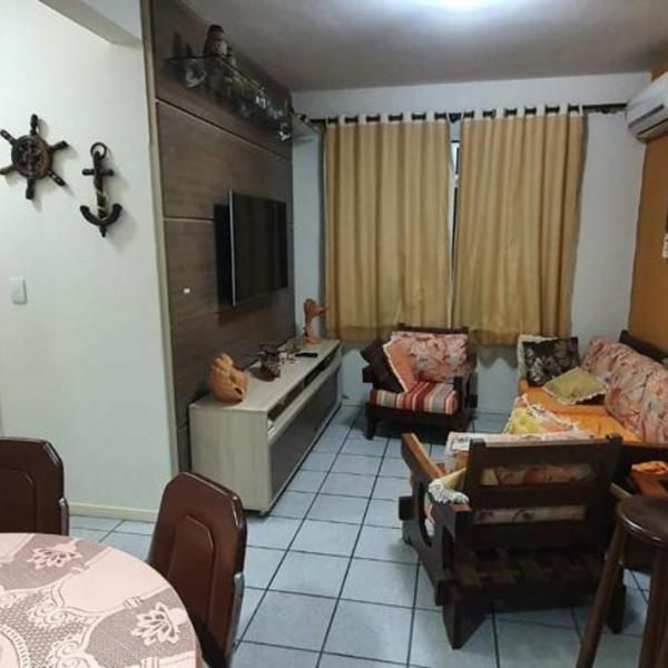 Apartamento na praia de Bombas Edifício Umuarama bloco B