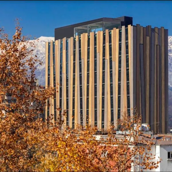 Hotel Nodo - El hotel que respira, hotel in Santiago
