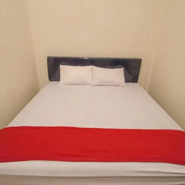RedDoorz Syariah near Sentani City Square, hotel v destinaci Weversdorp