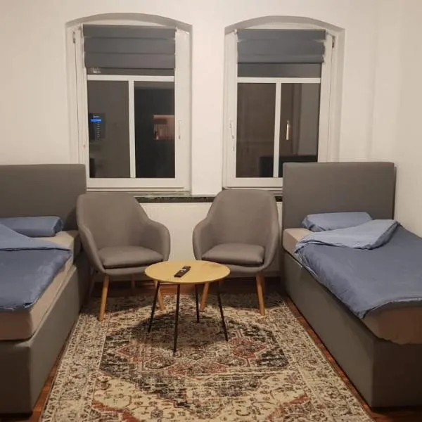 Wohnung am VW-Werk mit Balkon, hotel v destinaci Kassel