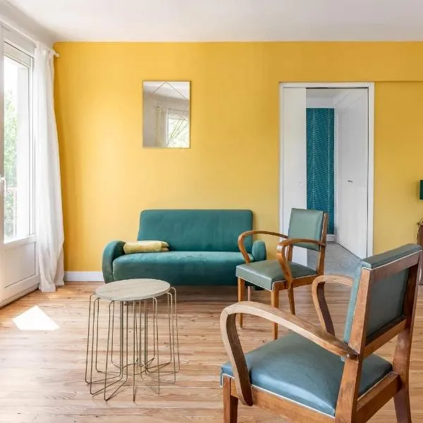 Bel appartement avec garage sur l'île de Nantes, khách sạn ở Nantes