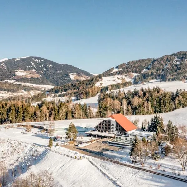 Royal Hotel Hinterhuber, hotel i Brunico