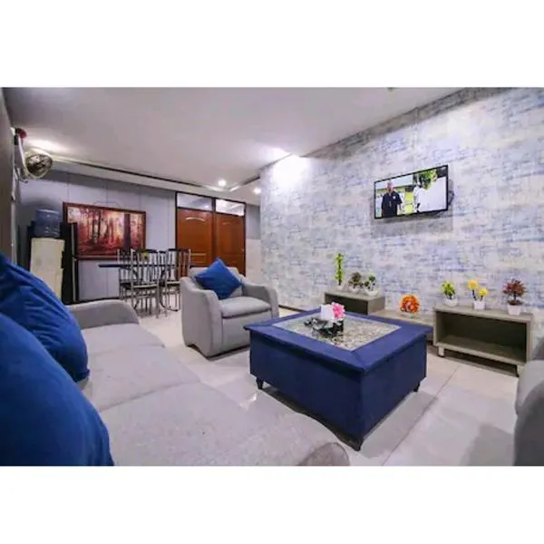 Private 2BD Apartment Opposite Dha Phase 8，位于拉合尔的酒店