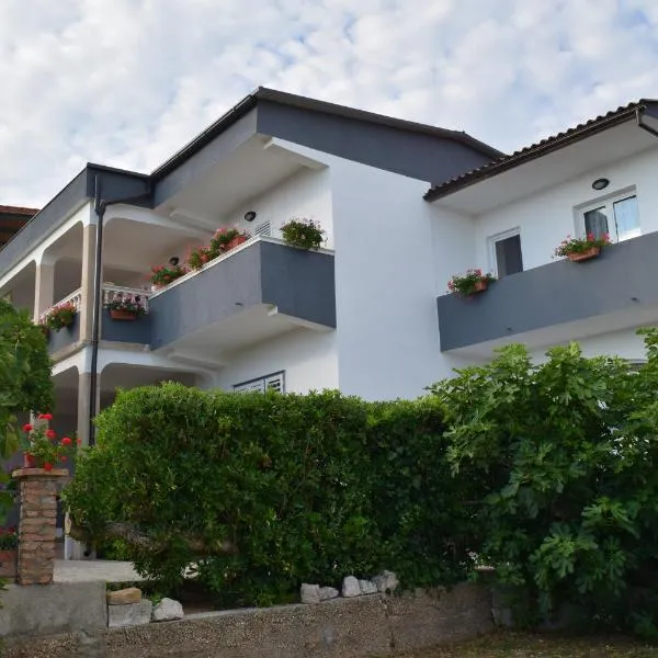 Apartmani Anđela i Mladen Debelić, Hotel in Rab