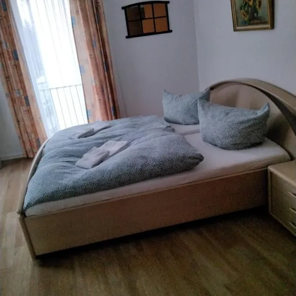 Pension Insulaner, hotel v Brémách