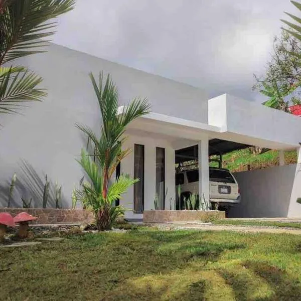 Montaña de Paz, hôtel à San Ramón Sur