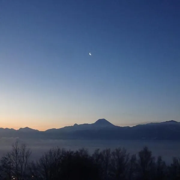 Haus mit Traumhaften Ausblick, hotel in Villach