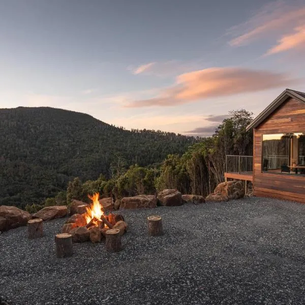 Tiny Escapes Cradle Valley, hotel em Moina