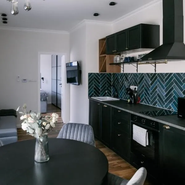 B15-Blue Lagoon, hotel v Győru