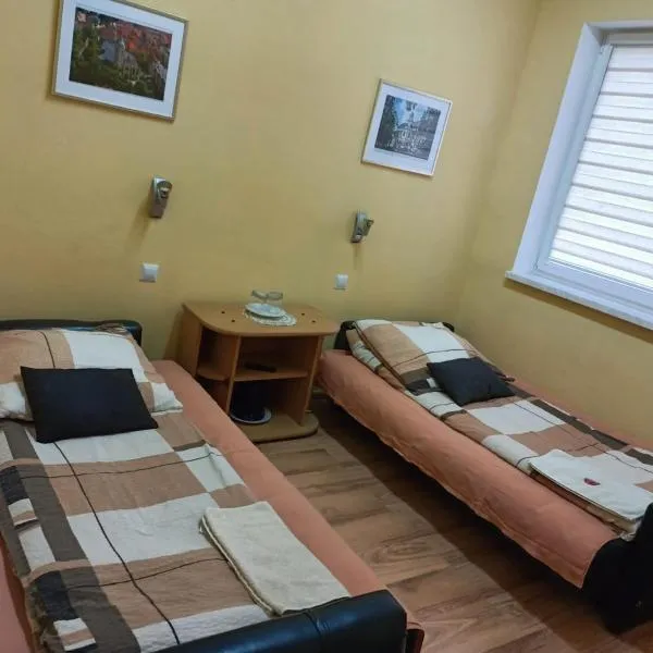 Motel Sportowy OSiR Jawor, hotel in Jawor