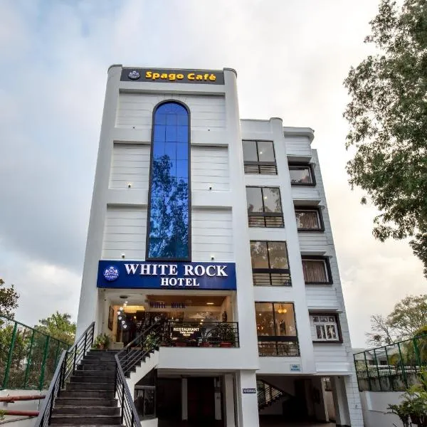 Hotel White Rock By The Solitaire Hospitality, hotell sihtkohas Dehradun
