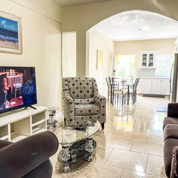 Red Hassell Manor, hotel in Port Antonio