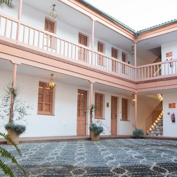 APARTAMENTOS Los Patios de San Agustín