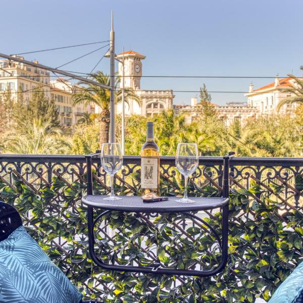 LE JEAN JAURES - REFAIT A NEUF, LUMINEUX, LONG BALCON, JOLIE VUE, WIFI, Cœur VIEUX-NICE