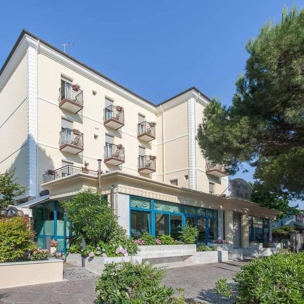 Hotel Rosso Blu