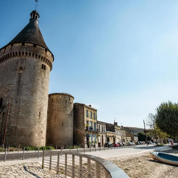 Logis Hôtel de la Tour Libourne, hotel en Libourne