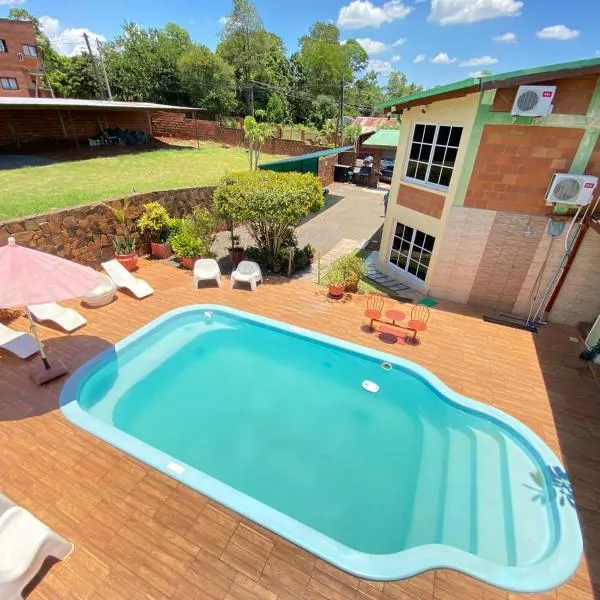 Reflejos de Luna Llena, Hotel in Puerto Iguazú