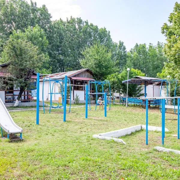 Bungalow Silitur, hotel a Ahtopol