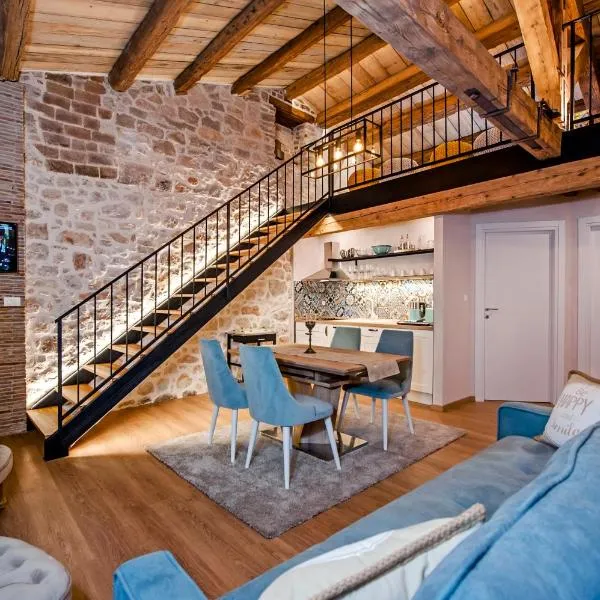 Apartments Casa De Amicis, hotel in Rovinj