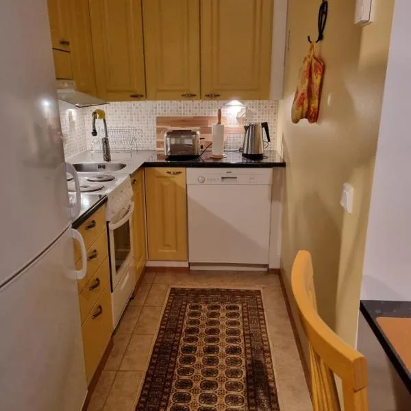 Apartment Oulu Varjakka: Oulunsalo şehrinde bir otel