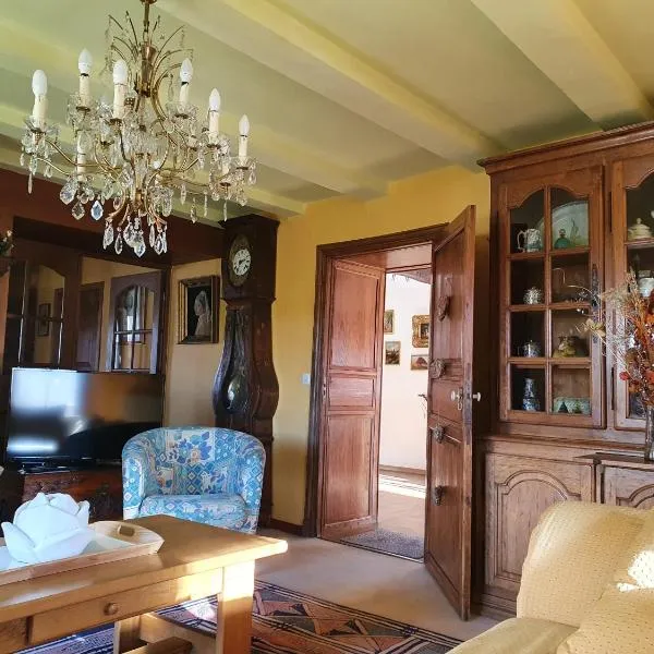 Sur la Rive Vierre, hotel en Suxy
