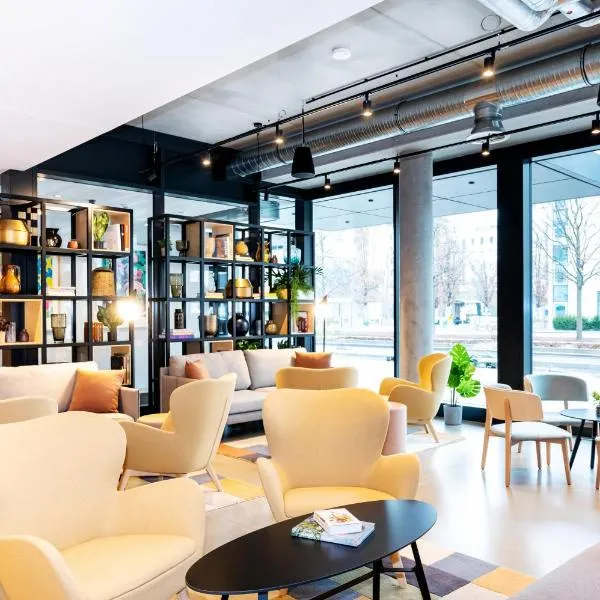 Staycity Aparthotels Frankfurt Airport, hotel in Frankfurt
