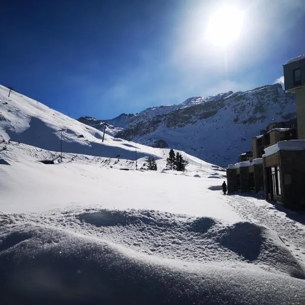 MyHome - Très Beau T3 refait à neuf - Tichot Val Claret, hotel v destinaci Tignes