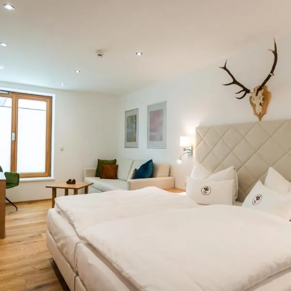 Aktiv Hotel Zur Rose am Brenner, hotel v destinaci Steinach am Brenner