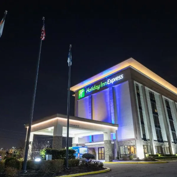 Holiday Inn Express - Newark Airport - Elizabeth by IHG – hotel w mieście Elizabeth