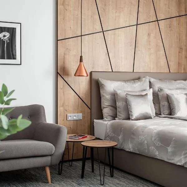 Hotel Osvit, ξενοδοχείο σε Μλάντα Μπόλεσλαβ