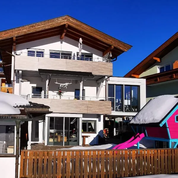 Ferienwohnung Kaiserblick Kössen, hotel in Kössen