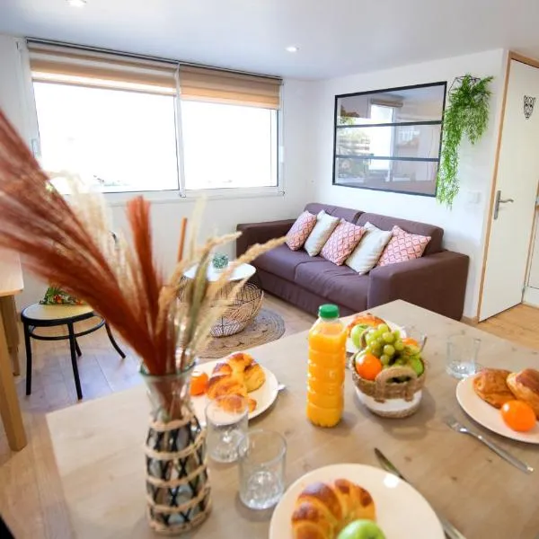 KASA HOME - Calme, Cosy, WIFI & Netflix, ξενοδοχείο σε Saint-Martin-la-Plaine