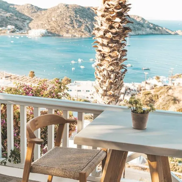 Far Out Hotel & Spa: Mylopotas şehrinde bir otel