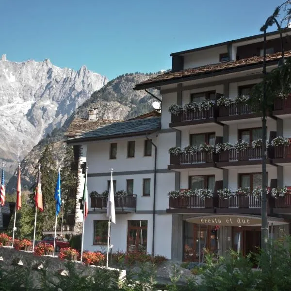 Cresta Et Duc Hotel, hotel v destinaci Courmayeur