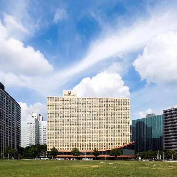 匹兹堡温德姆大酒店，位于匹兹堡的酒店
