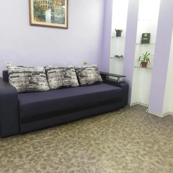 Apartments on Shmidta Street ( Ozerka), Hotel in Dnipro