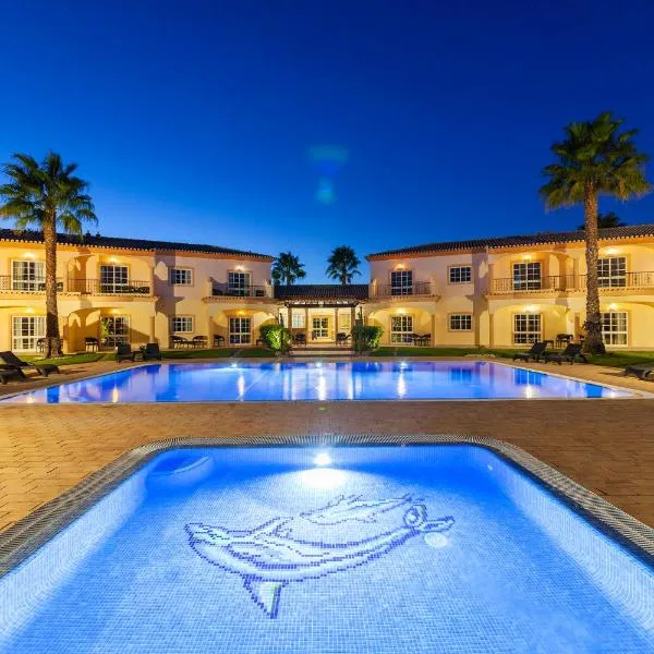 Atalaia Sol Aparthotel - tennis & heated pool in winter, hotel in Lagos