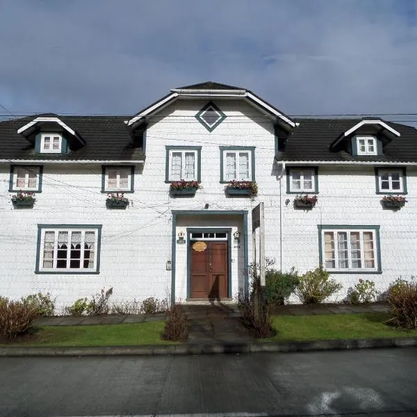 Hostal y Cabañas Villa Germana, hotell sihtkohas Puerto Varas