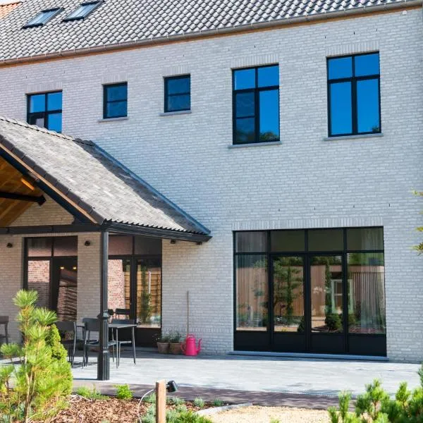 Cire Bed and Breakfast, Hotel in Meerhout