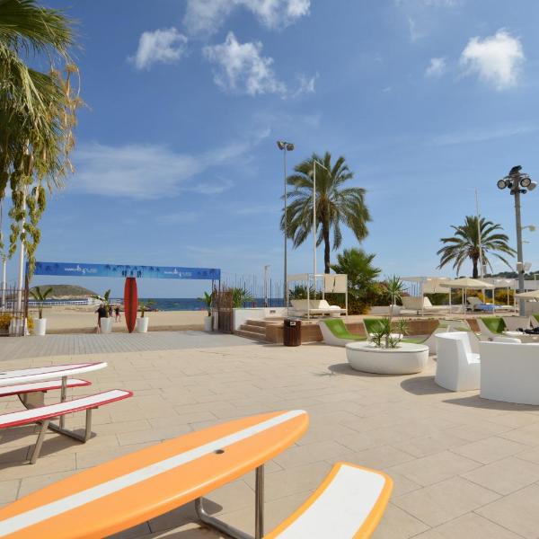 Seafront Apartment in Magaluf