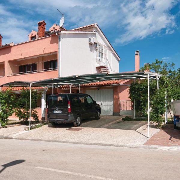 Gorgeous Apartment In Fazana With Wifi