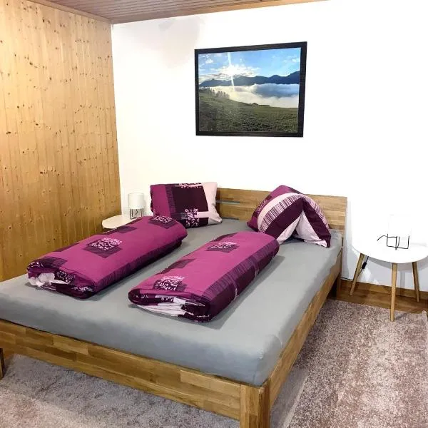 Günstig und Einfaches Studio auf dem Bauernhof, hotel em Zuoz