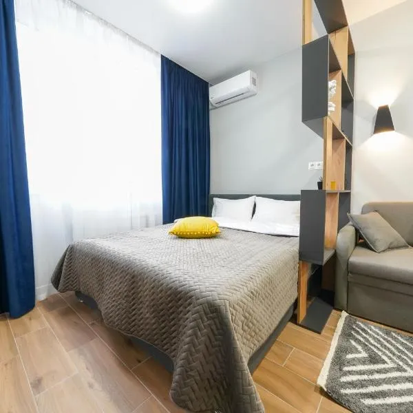 Апартаменти MYFREEDOM подобово на Оболоні! Є опалення під час відключень! ЖК Навігатор, р-н Куренівки, hotel a Kíev