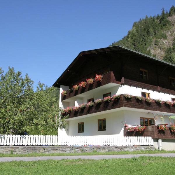 Apartment near the ski area in Matrei